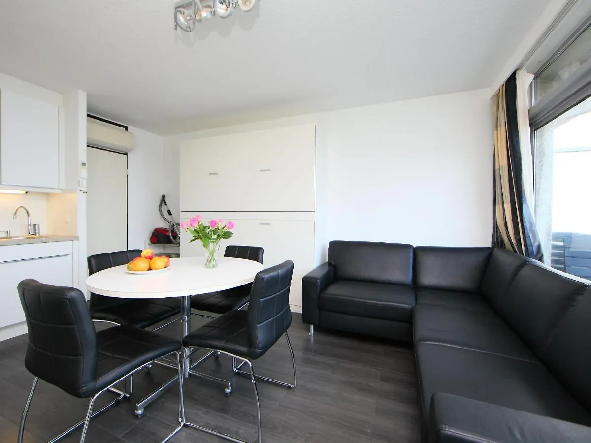 Studio Studio met garage Bredene Appartement